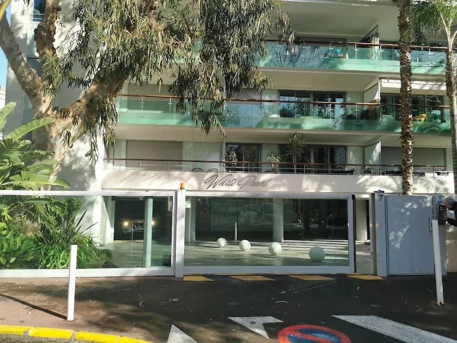Centre Juan Les Pins 2P White Pearl Garage Apartment France